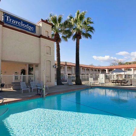 Travelodge By Wyndham Redding Ca Ngoại thất bức ảnh