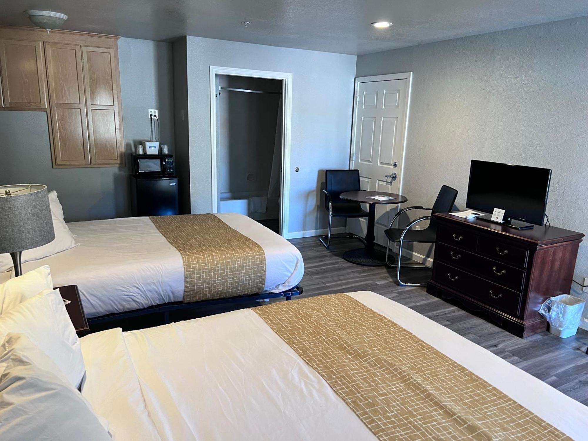 Travelodge By Wyndham Redding Ca Ngoại thất bức ảnh